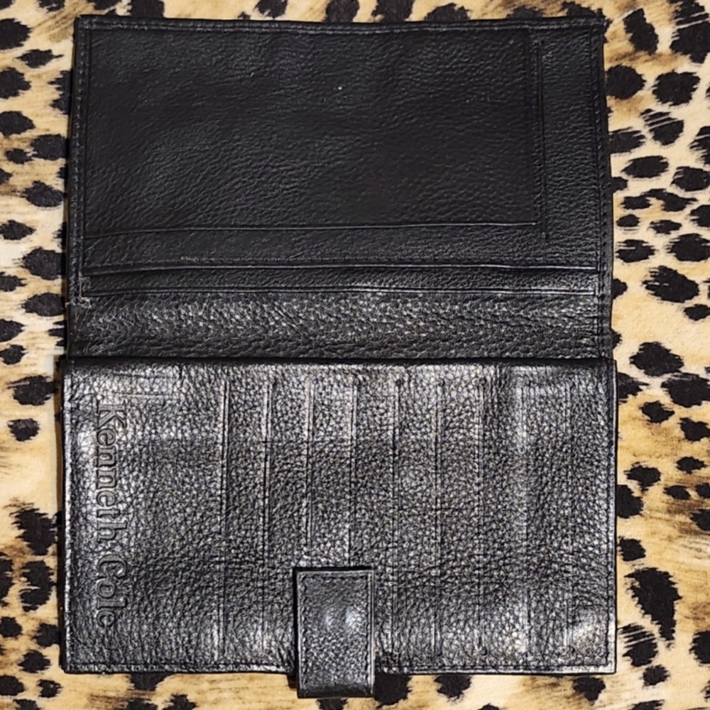 Kenneth Cole Black Leather Wallet